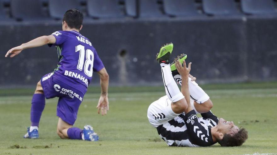 El Castellón acusa la falta de puntería ante el Málaga y cosecha su primera derrota (0-1)