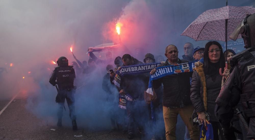 Llegada del Real Oviedo al Tartiere