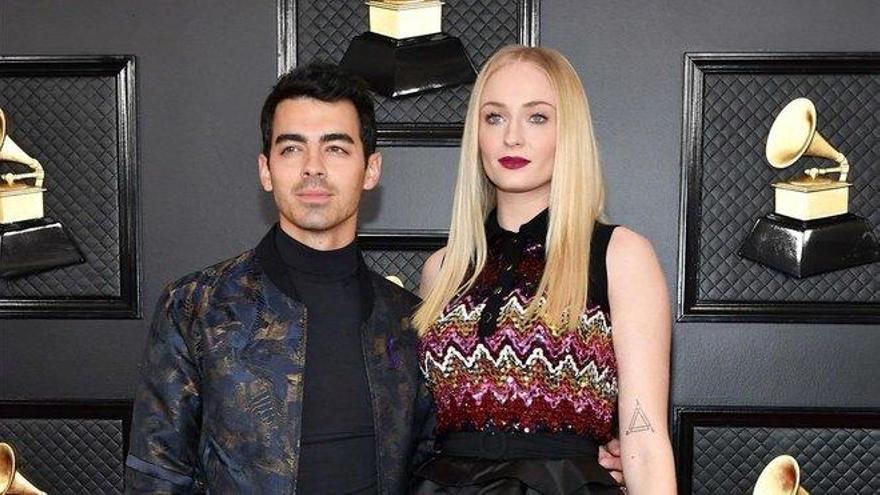 Primeras fotos de embarazada de Sophie Turner