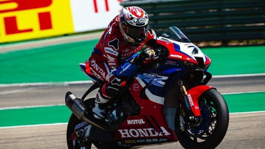 Iker Lecuona protagoniza el mejor inicio de Honda, y Álvaro Bautista, primer líder