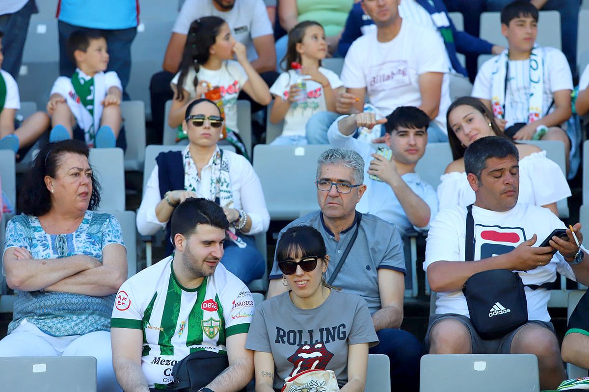 Las imágenes de la afición en el Córdoba CF - Alcorcón