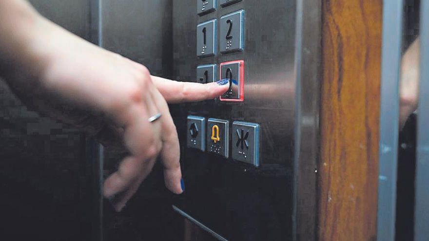 Los cambios que hay que hacer en los ascensores para pasar su propia &#039;ITV&#039;