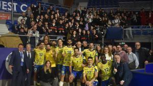 L’expedició catalana amb el Guaguas, després d’assolir la classificació als quarts de final de la Champions League