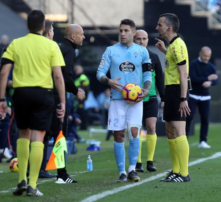 El Celta - Levante, en imágenes. // M.G. Brea | R. Grobas | EFE