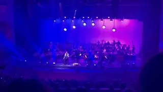 La increíble mezcla de guitarras eléctricas y violines para interpretar a Dire Straits