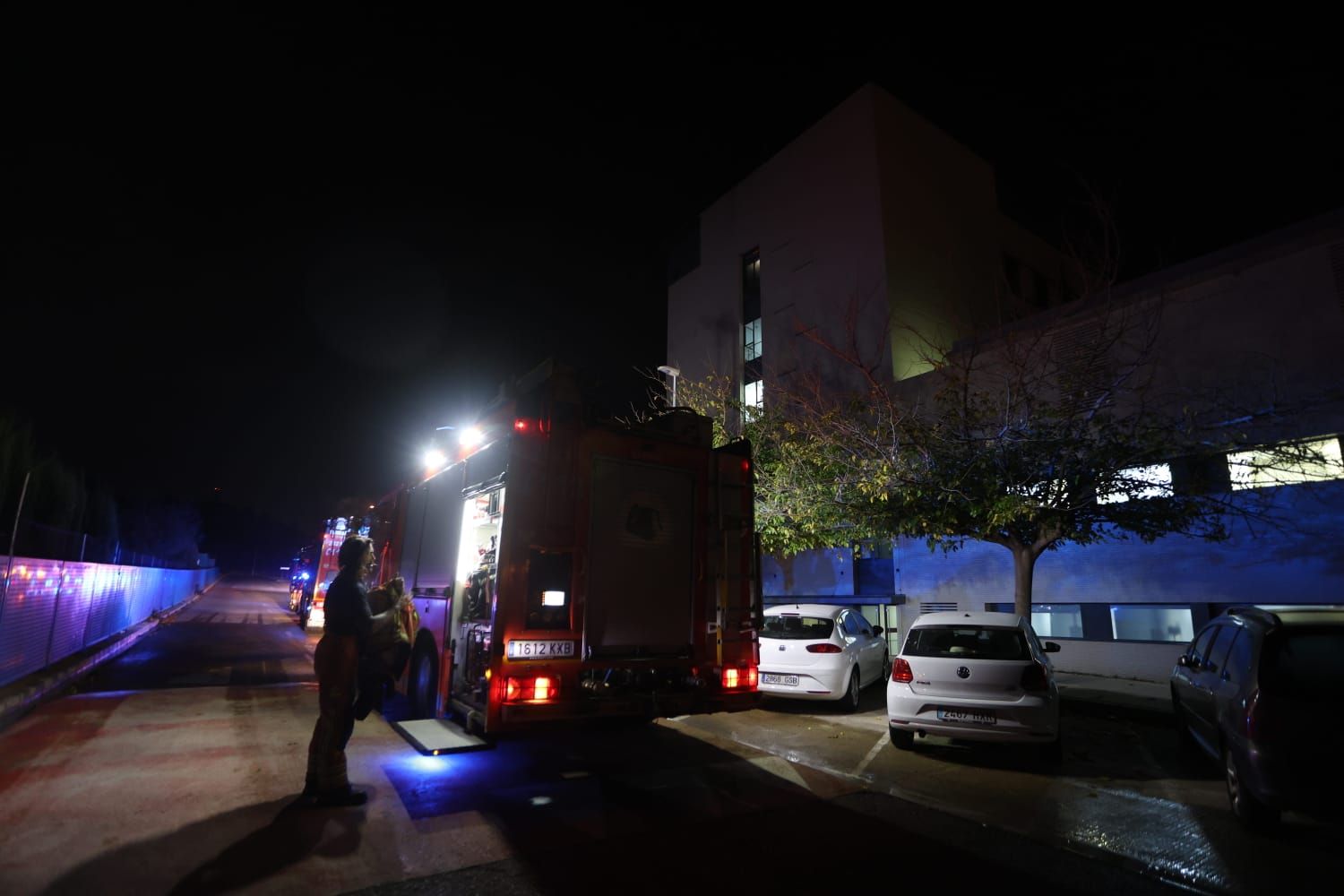 Un incendio en el hospital de Llíria obliga a evacuar a 38 personas