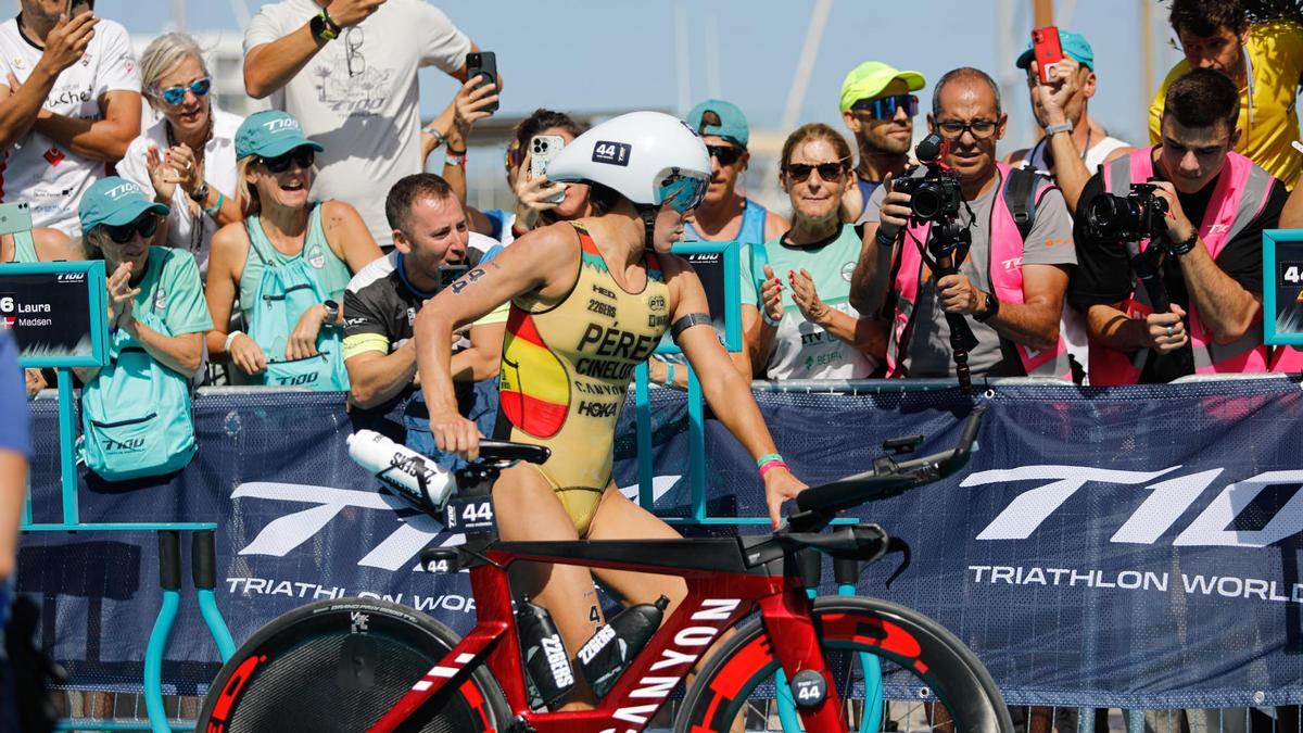 Todas las imágenes del triatlón Ibiza T100.