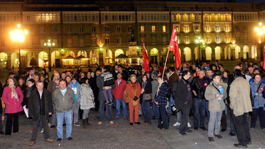 La CIG congrega a 150 personas en A Coruña contra la reforma laboral