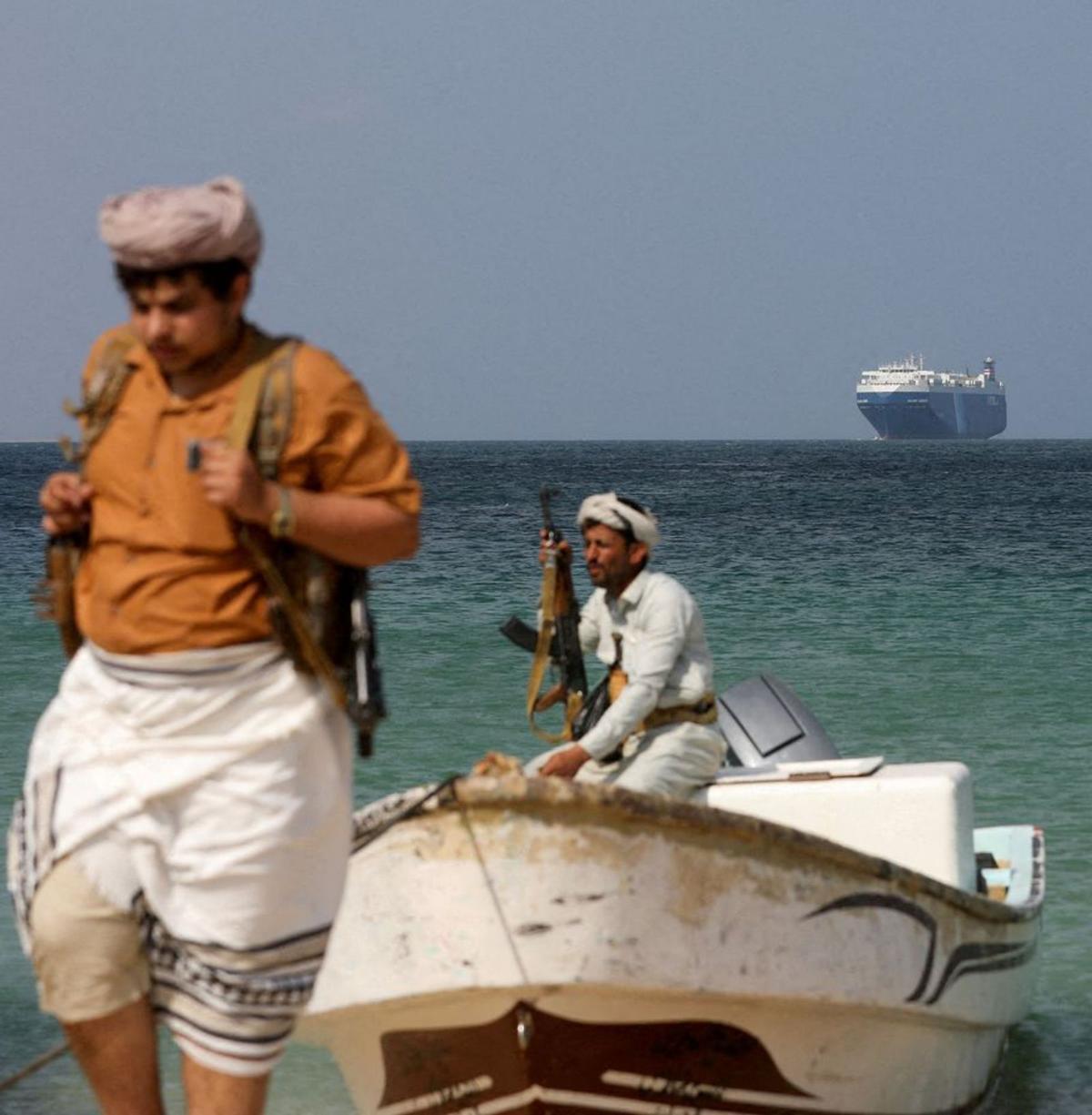 Els iemenites ataquen al mar Roig amb versions de míssils xinesos i iranians