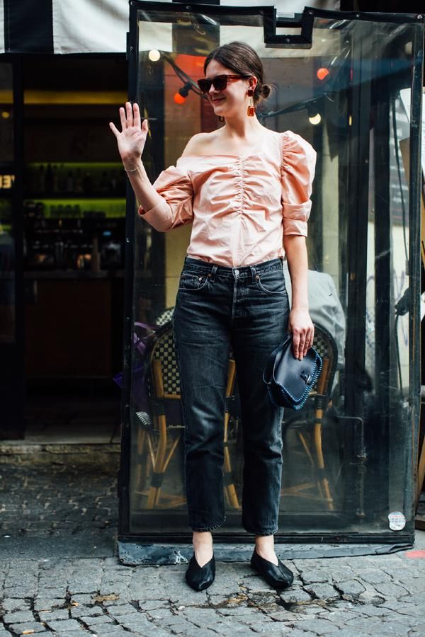 Por las calles de París: camisas abullonadas