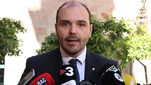 Dalmau reclama "responsabilitat" a les gairebé 500 escoles i instituts catalans que han amenaçat de deixar de fer colònies i excursions