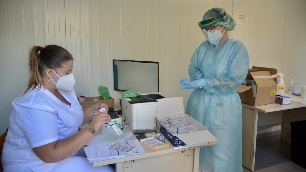 Inmediaciones del nuevo set del Hospital Provincial para la realización de PCR.