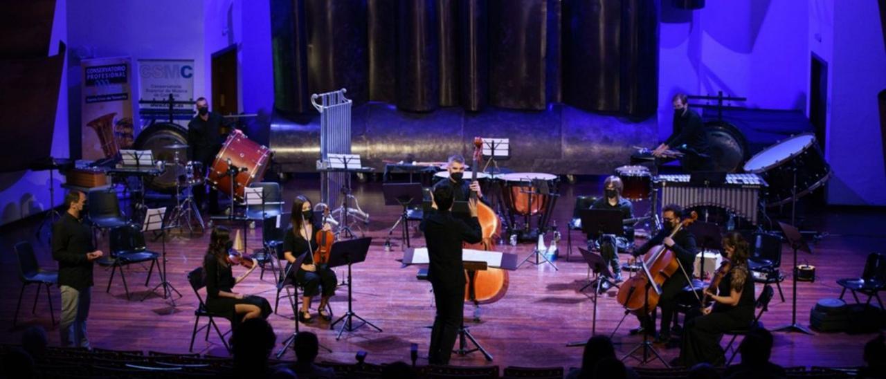 El Ensemble Contemporáneo del Conservatorio Superior de Música de Canarias, en la edición de 2021. | | LP/DLP