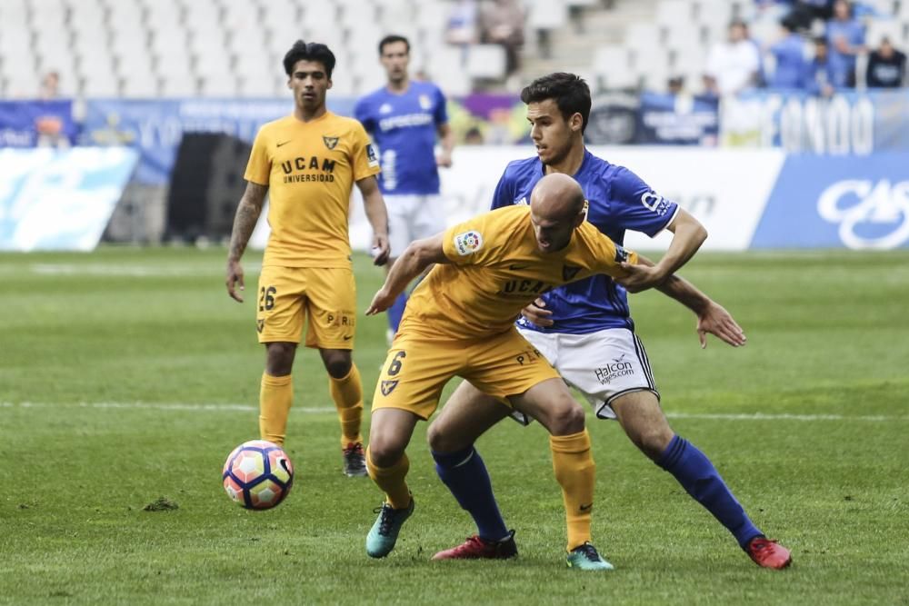 Real Oviedo - UCAM Murcia, en imágenes