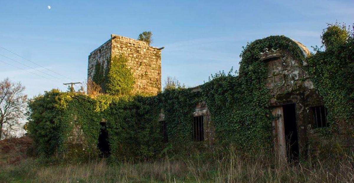 El pazo y la torre de Guimarei, en A Estrada.