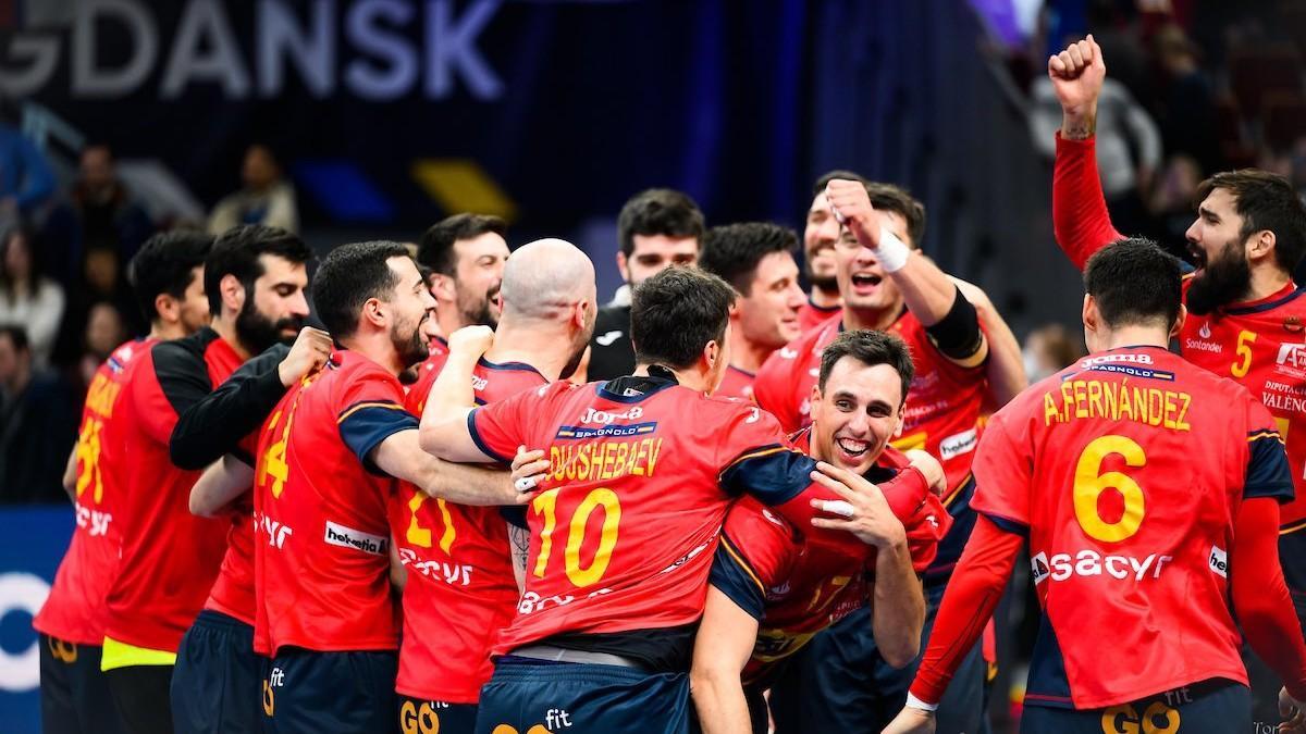 España celebra el pase a semifinales tras doblegar a Noruega