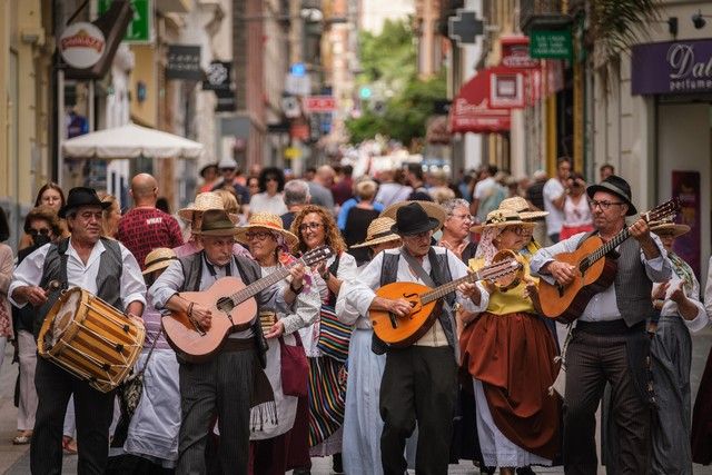 Actos en Santa Cruz por el Día de Canarias