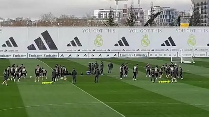 Último entrenamiento del Real Madrid antes de medirse al Villarreal