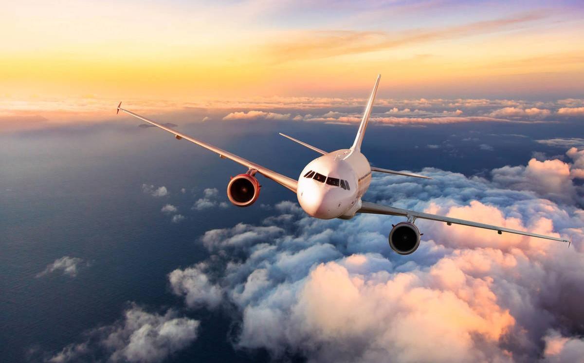 No se contabilizan las emisiones de gran parte de los vuelos de los aeropuertos españoles, señala la científica