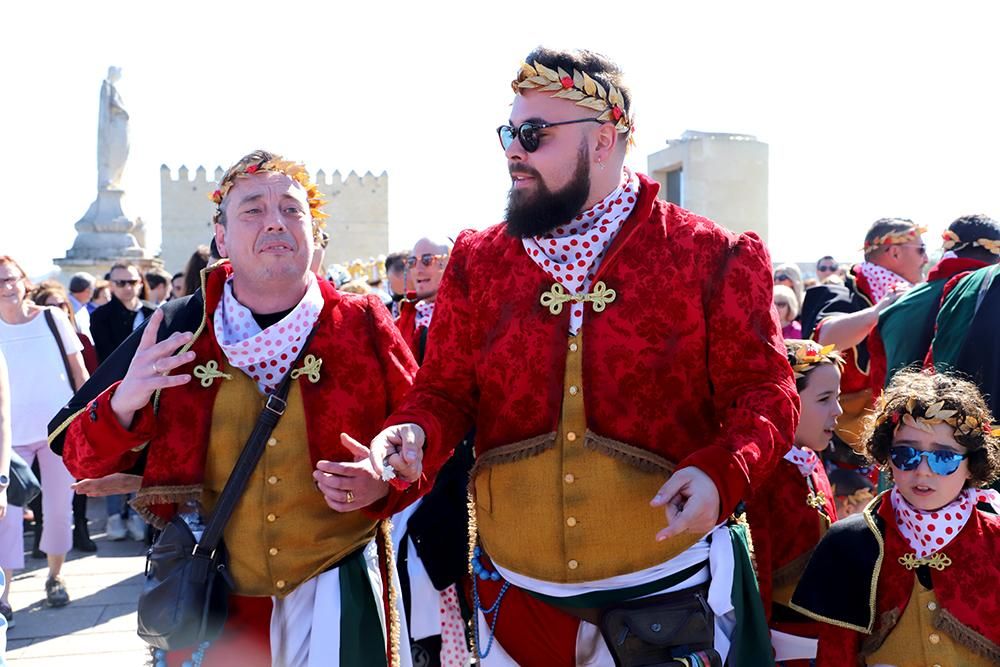 El Puente Romano se viste de Carnaval