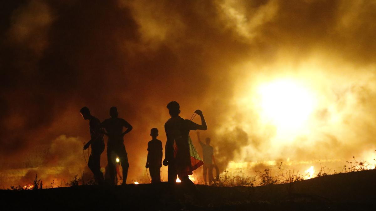 Un muerto en el sexto día seguido de protestas en valla de separación de Gaza.