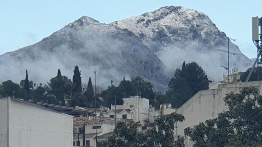 El tiempo en Córdoba: nieve en la Tiñosa