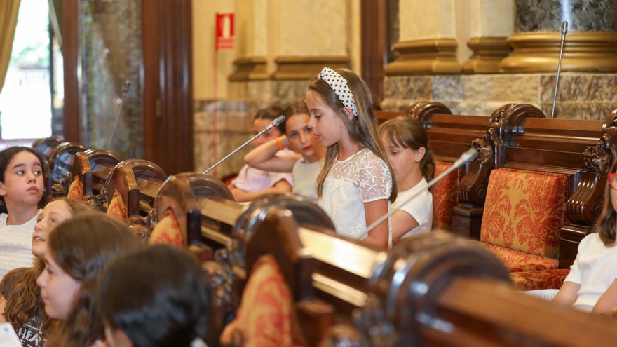 La infancia alza la voz en María Pita: &quot;Queremos que hablen con nosotros, no de nosotros&quot;