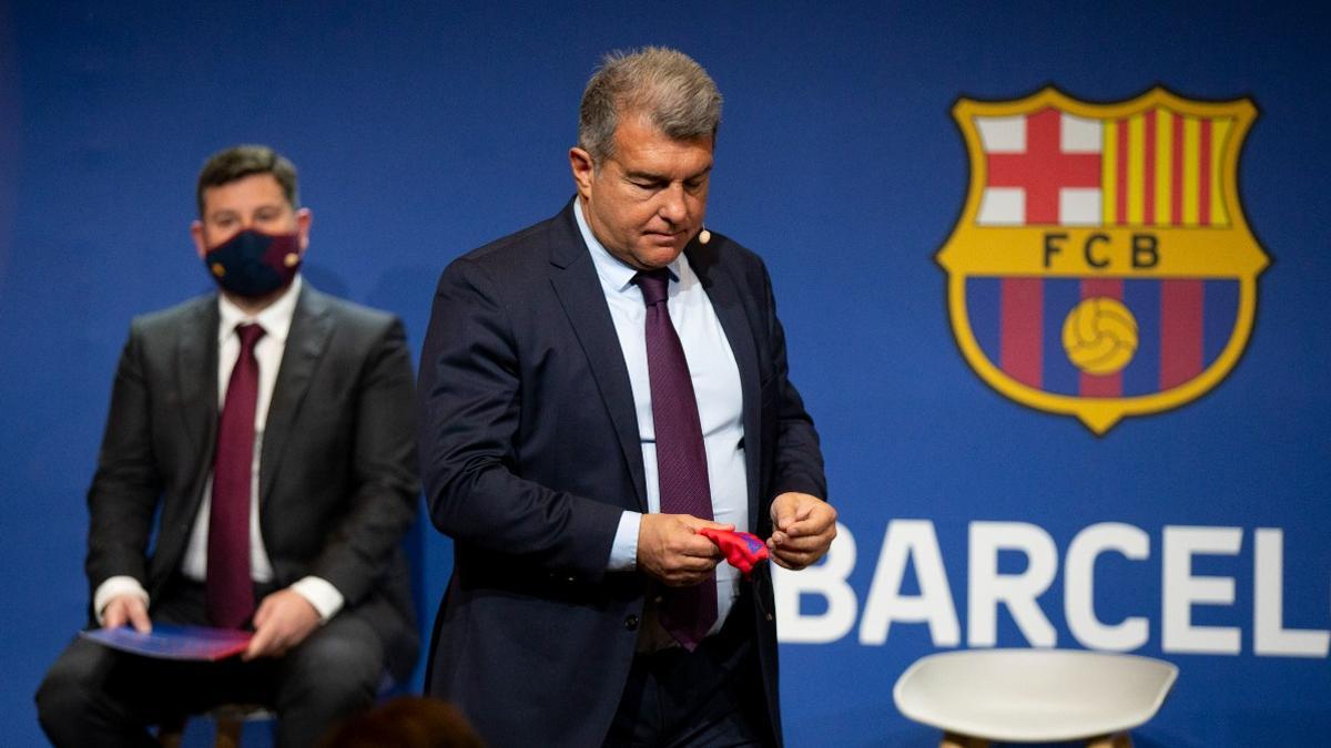 Joan Laporta ya está en Barcelona tras asistir a la asamblea de la Liga