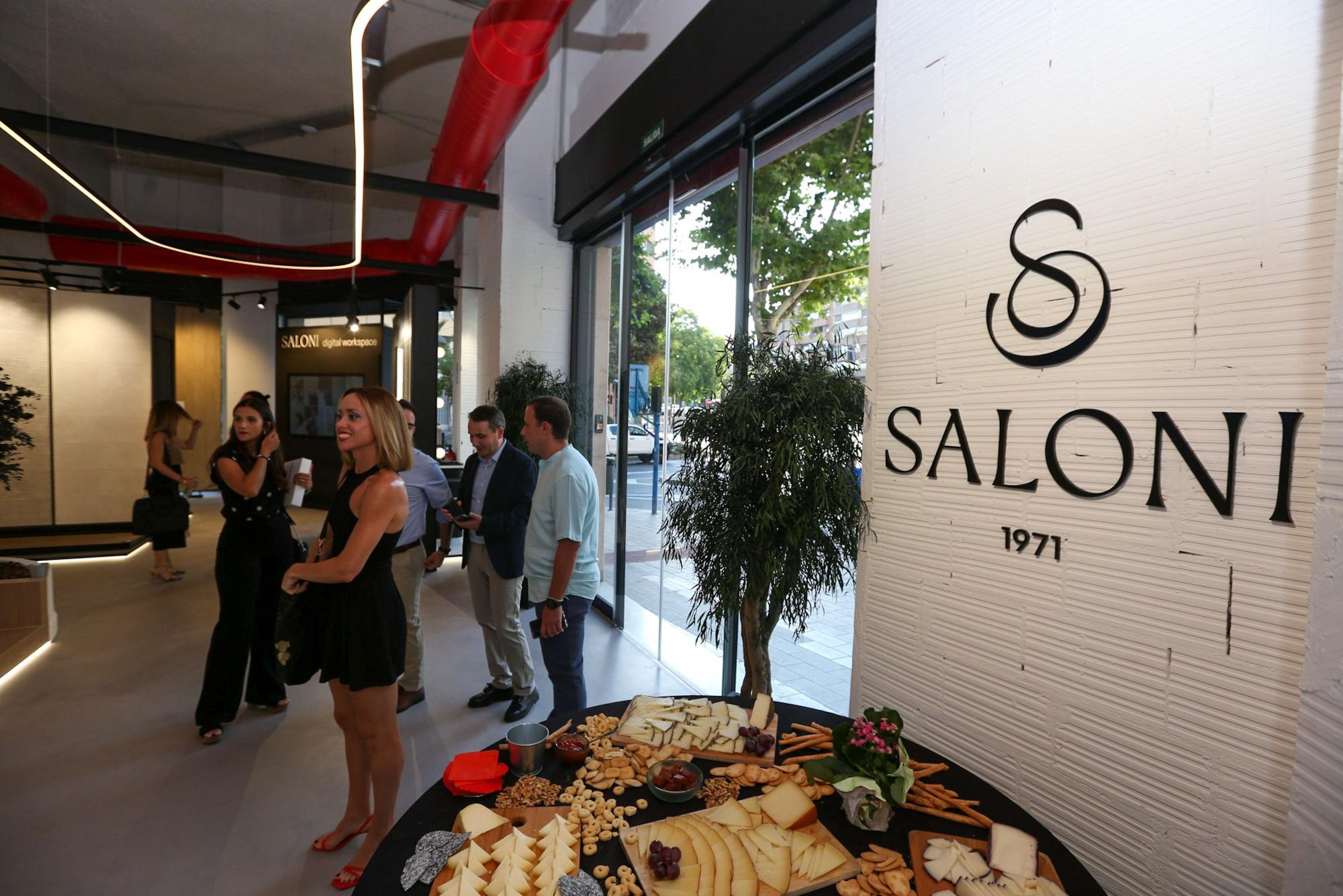 Inauguración de Saloni en Alicante