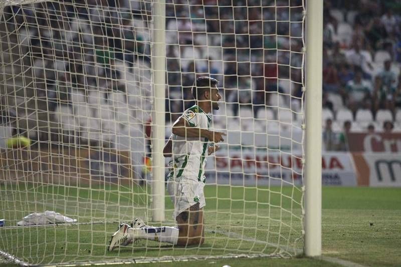 FOTOGALERÍA / El Córdoba arranca la liga con victoria ante el Valladolid