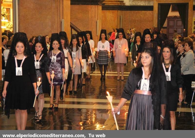 GALERÍA DE FOTOS -- Las rosarieras celebran una solemne procesión en Vila-real