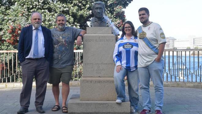Los incondicionales del Deportivo que no han faltado a Riazor en cinco años: "Ha sido duro, pero entrañable"