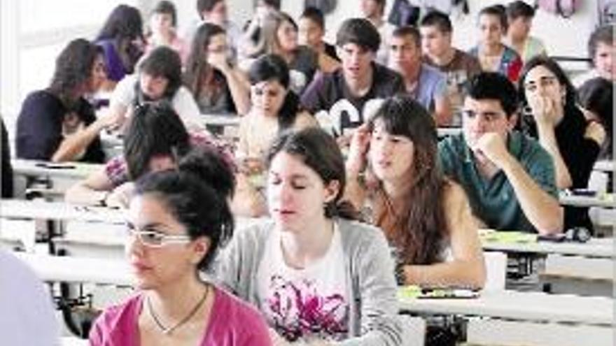 Els alumnes ara hauran de superar un màster per exercir d&#039;advocats.