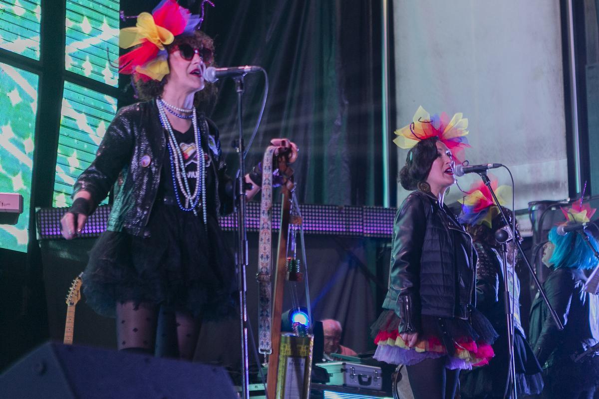 EN IMÁGENES: el concurso de murgas y comparsas de Avilés