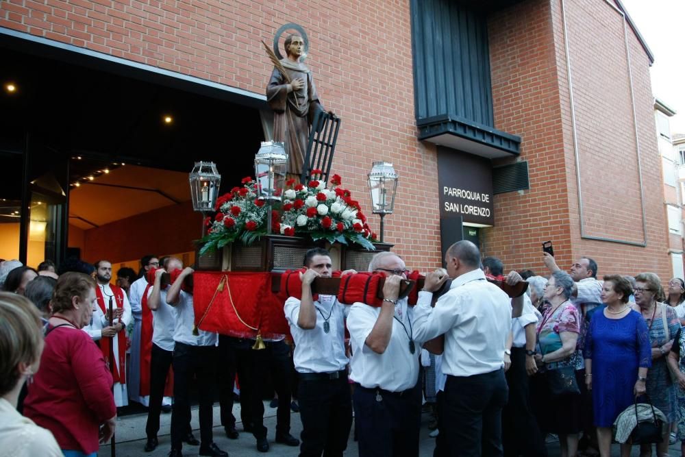 Procesión de San Lorenzo en Los Bloques