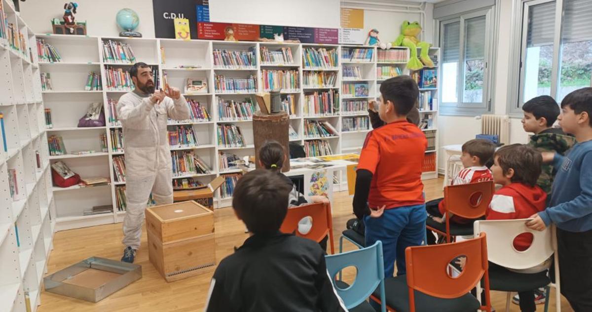 David Liñares, en el CEIP Xoaquín Loriga de Prado.