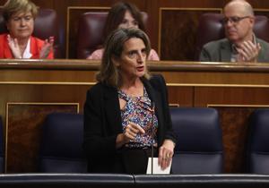 El Govern central llança la proposta de tarifa regulada de la llum per evitar vaivens en el preu de la factura