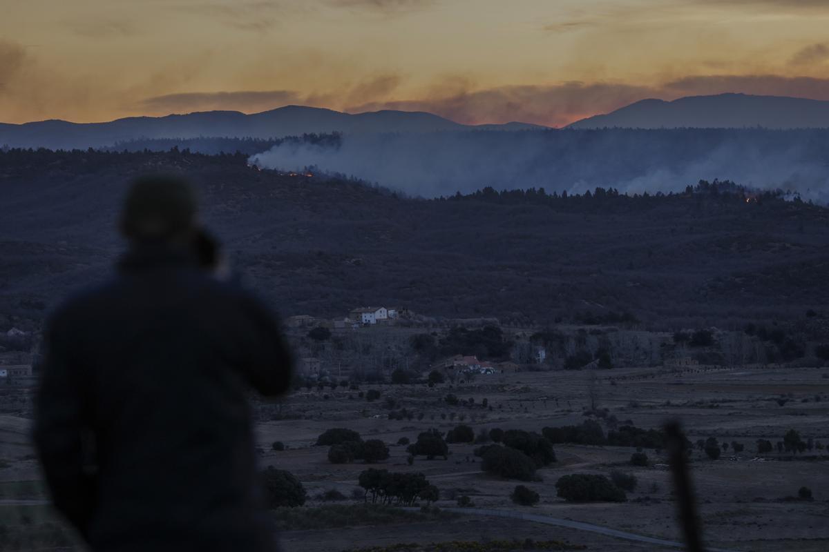 Las imágenes del incendio forestal que afecta a Teruel y Castellón