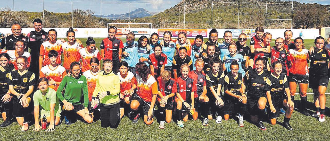 Los equipos femeninos del Son Ferrer, Artà, Platges de Calvià y Son Caliu jugaron un cuadrangular en Son Ferrer.