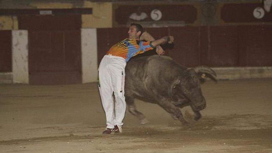 Dani Alonso, ganador del concurso de recortes