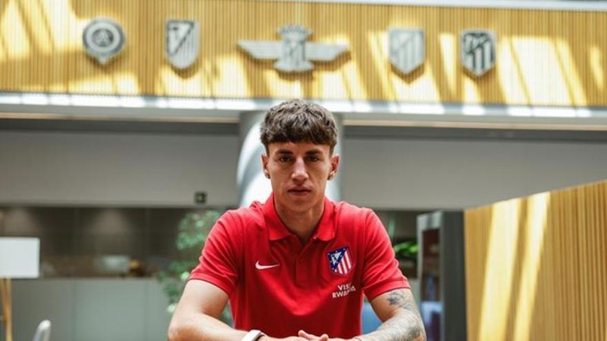 El Mallorca oficializa la cesión de Marc Domènech al filial del Atlético de Madrid