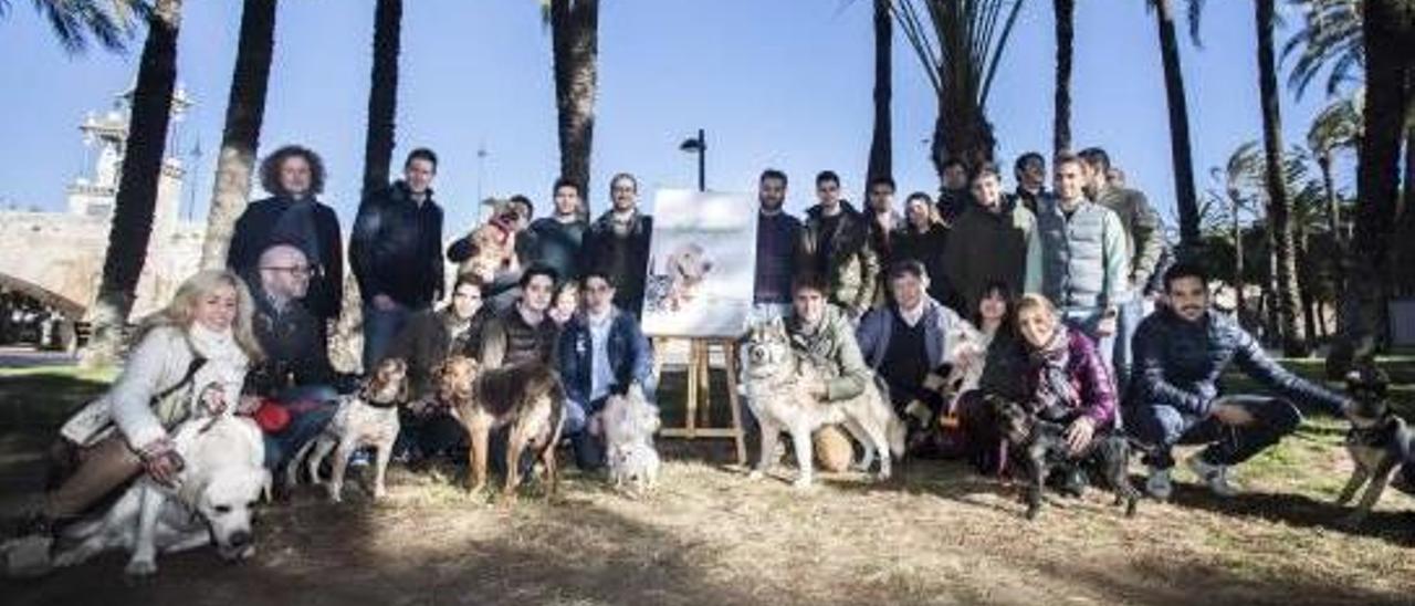 El PP busca  casa para  sus cachorros