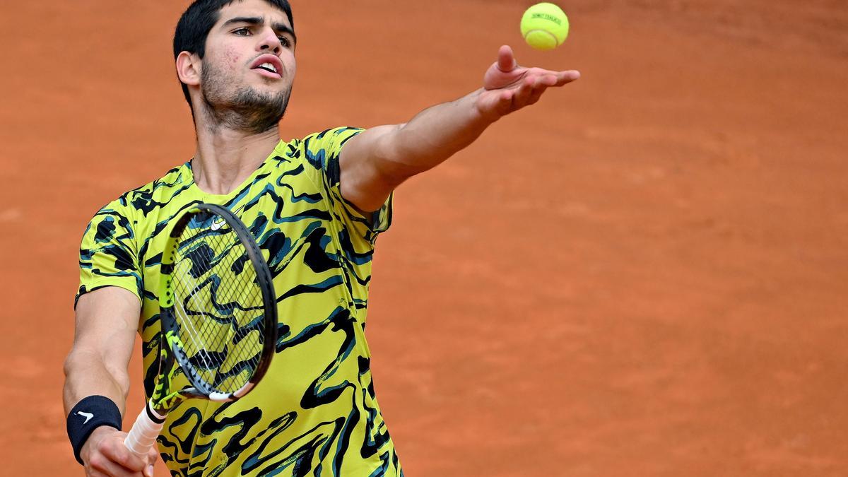 Alcaraz es el principal favorito para ganar Roland Garros, según las casas de apuestas