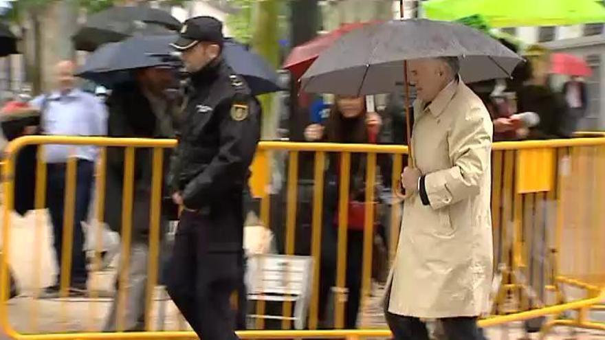 Bárcenas y su esposa y otros 14 condenados por la Gürtel, citados hoy en la Audiencia Nacional