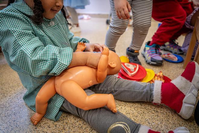 "El Fons d' Infància de BCN, la única ayuda social que decrece con la inflación"