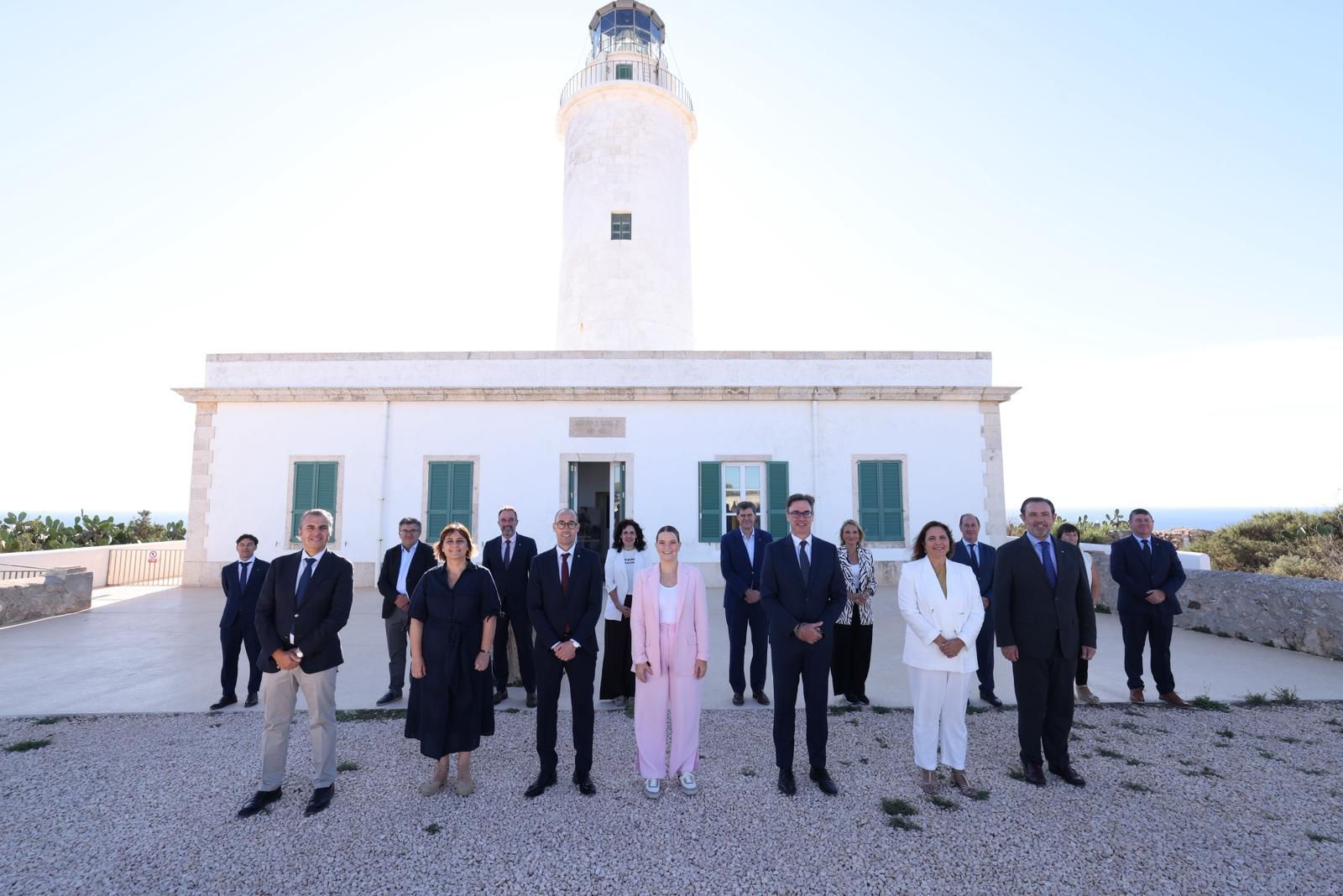 La visita de Nuñez Feijóo a Formentera, en imágenes