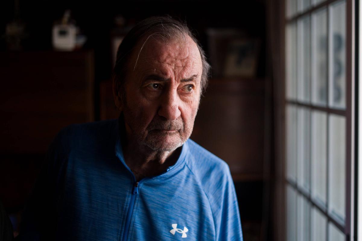 Quique Costas, fotografiado en su casa en Barcelona.