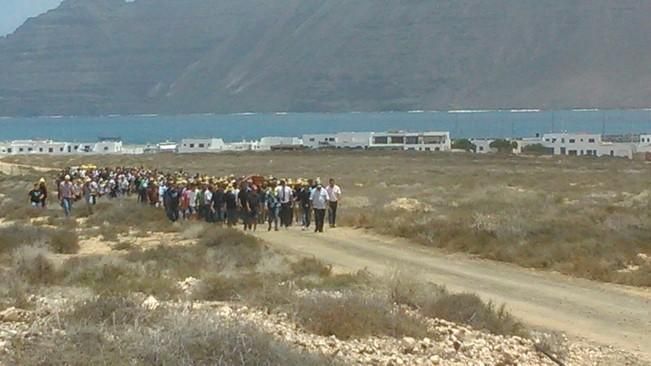 Entierro en La Graciosa de Nauzet Guadalupe Betancort