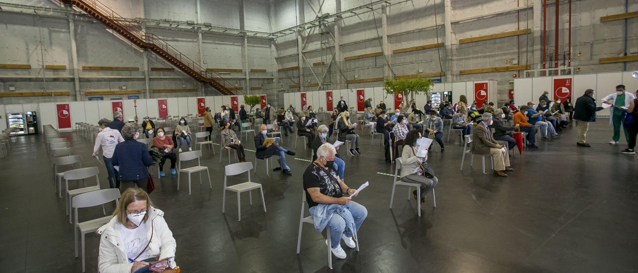 Vacunación la semana pasada en las instalaciones de Ciudad de la Luz