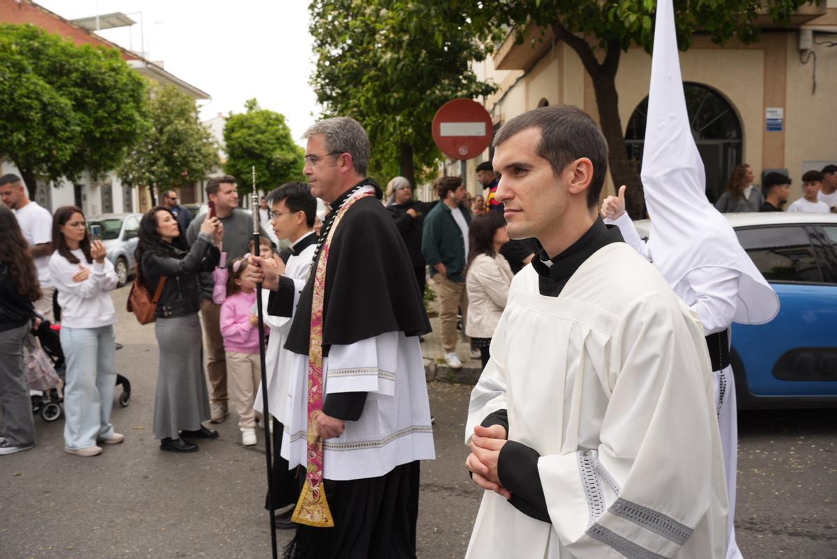 La salida procesional de la Presentación al pueblo de Jesús de los Afligidos, en imágenes
